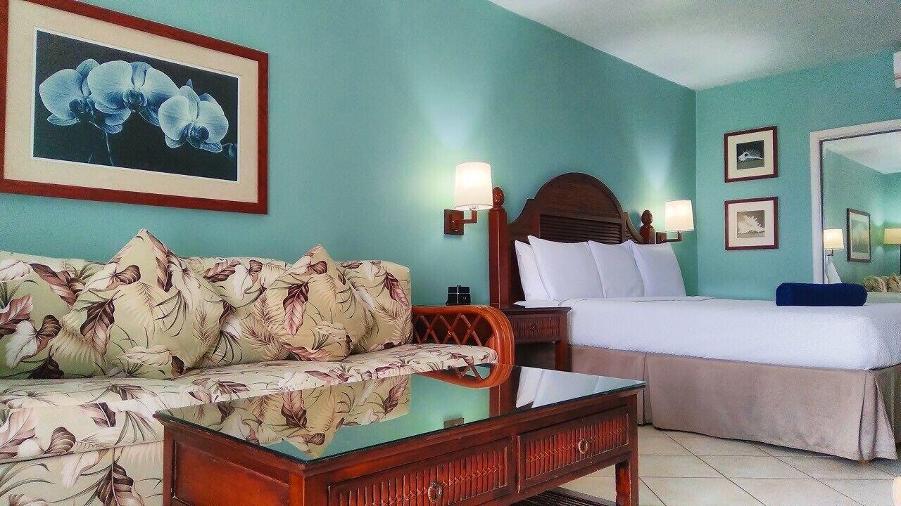 Trade Winds Hotel Dickenson Bay Ngoại thất bức ảnh