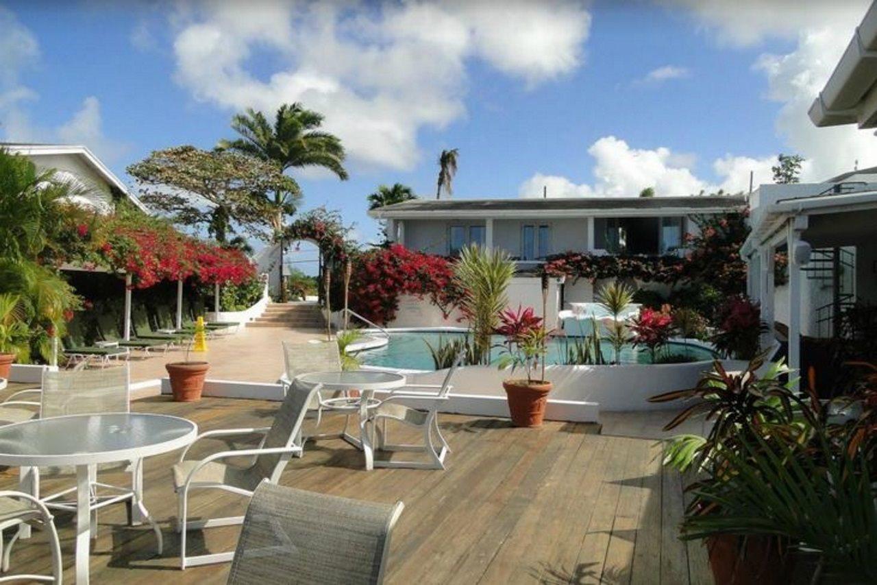 Trade Winds Hotel Dickenson Bay Ngoại thất bức ảnh