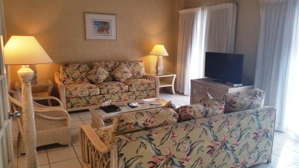 Trade Winds Hotel Dickenson Bay Ngoại thất bức ảnh